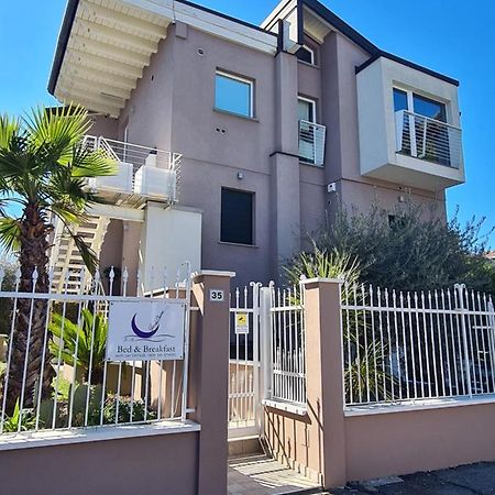B&B Gardacharme Desenzano del Garda Dış mekan fotoğraf