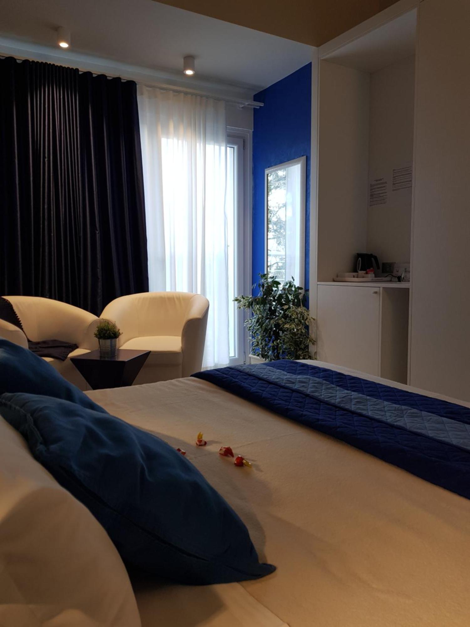 B&B Gardacharme Desenzano del Garda Oda fotoğraf