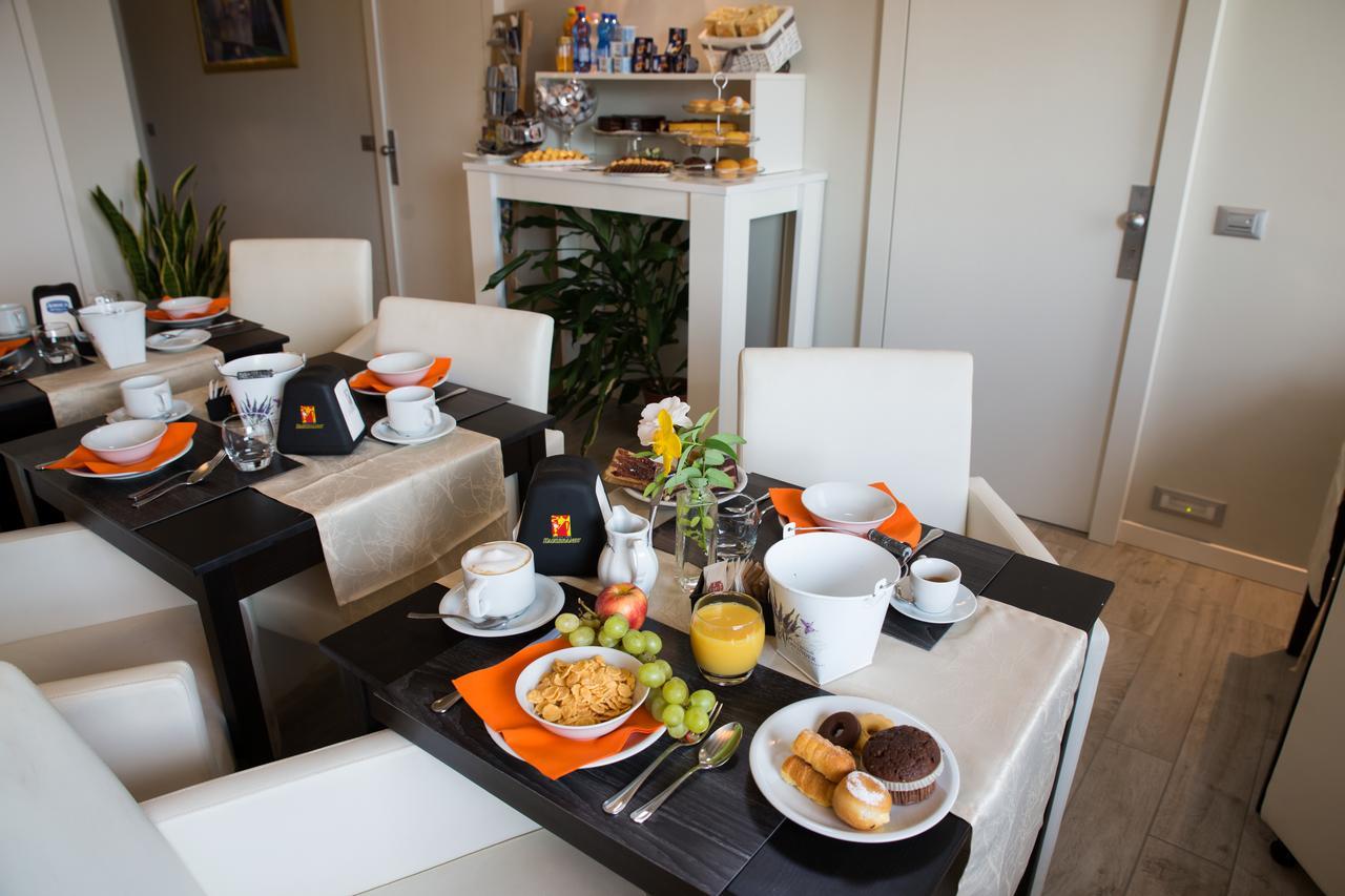 B&B Gardacharme Desenzano del Garda Dış mekan fotoğraf