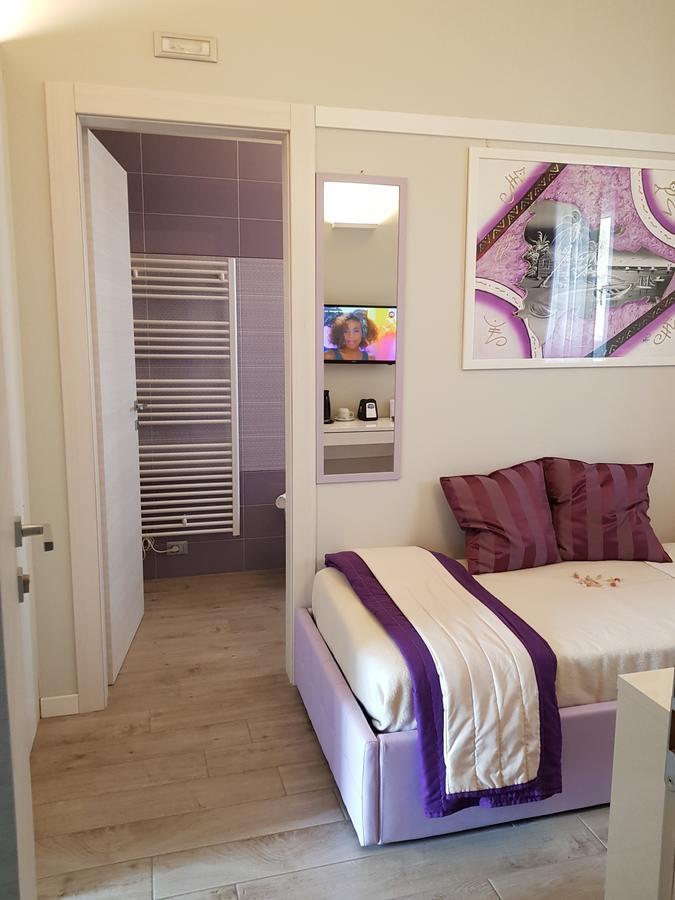 B&B Gardacharme Desenzano del Garda Dış mekan fotoğraf