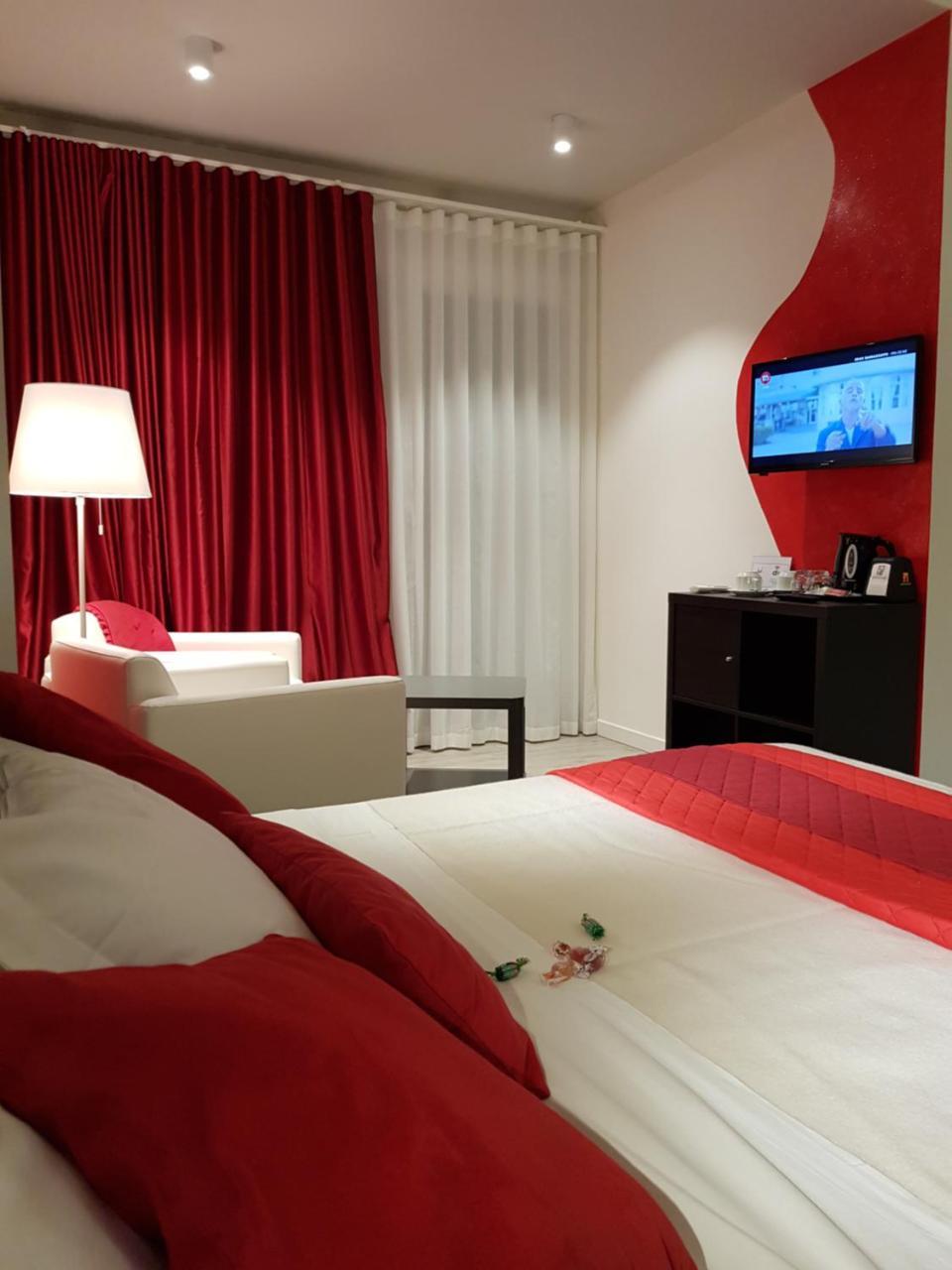B&B Gardacharme Desenzano del Garda Dış mekan fotoğraf