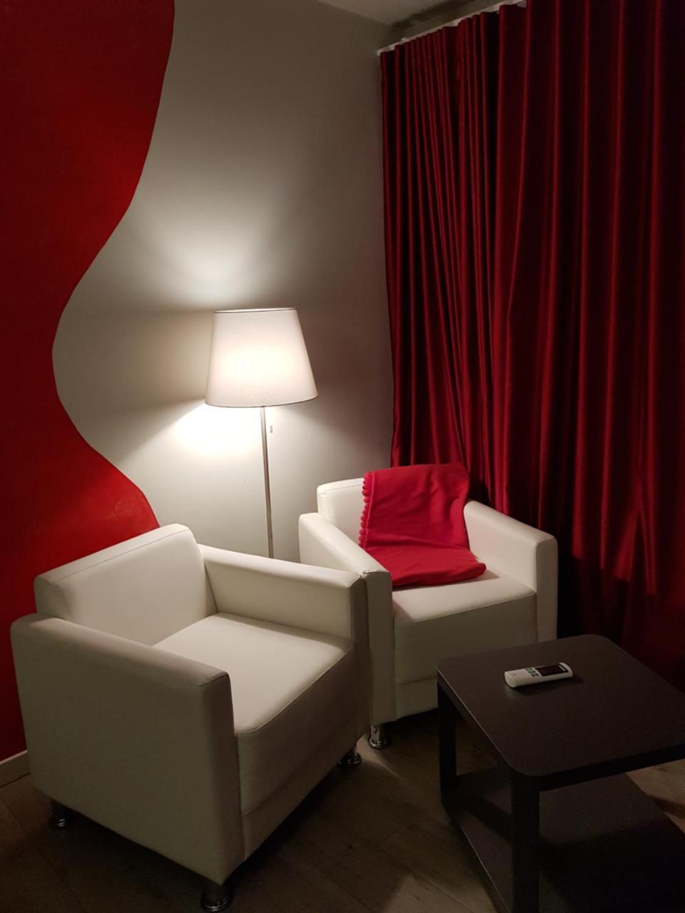 B&B Gardacharme Desenzano del Garda Dış mekan fotoğraf